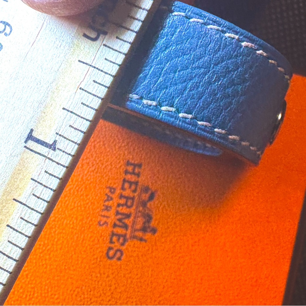 Hermès Blue Scarf Ring Leather Bag Charm Gloves Holder, RARE COLORS Hermès Kelly - Picture 5 of 7
